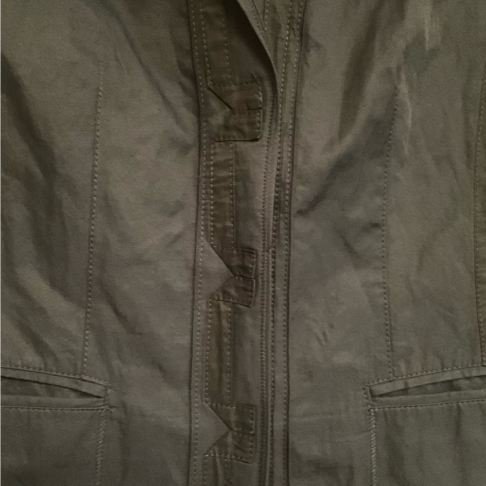 Elie Tahari Women's Navy Jacket Size Medium - Picture 2 of 12